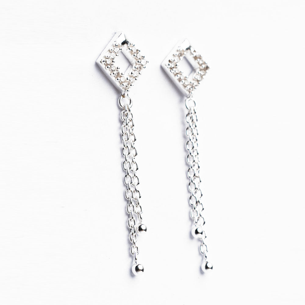 Dangling Chains Stud Earrings 925 Sterling Silver Jewelry DGE1046