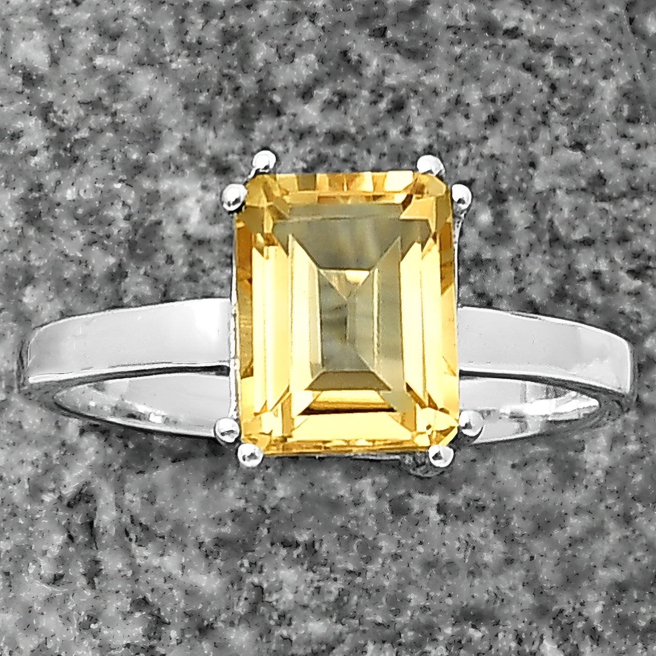 Yellow Citrine Ring in Sterling Silver